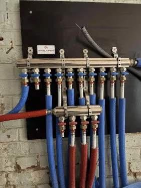 Aanleggen sanitaire leidingen door Jeffrey Soenens te Zwevezele in begetube 20