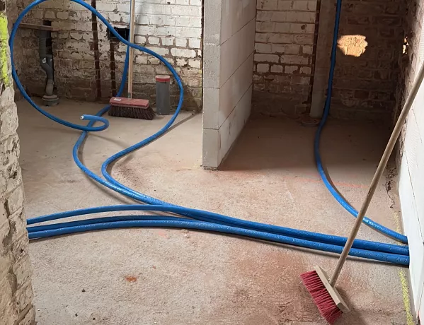 installatie Alpex leidingen door Jeffrey Soenens te Ronse 